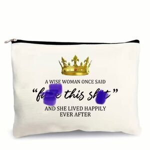 OVERSIZED COSMETIC BAG‎